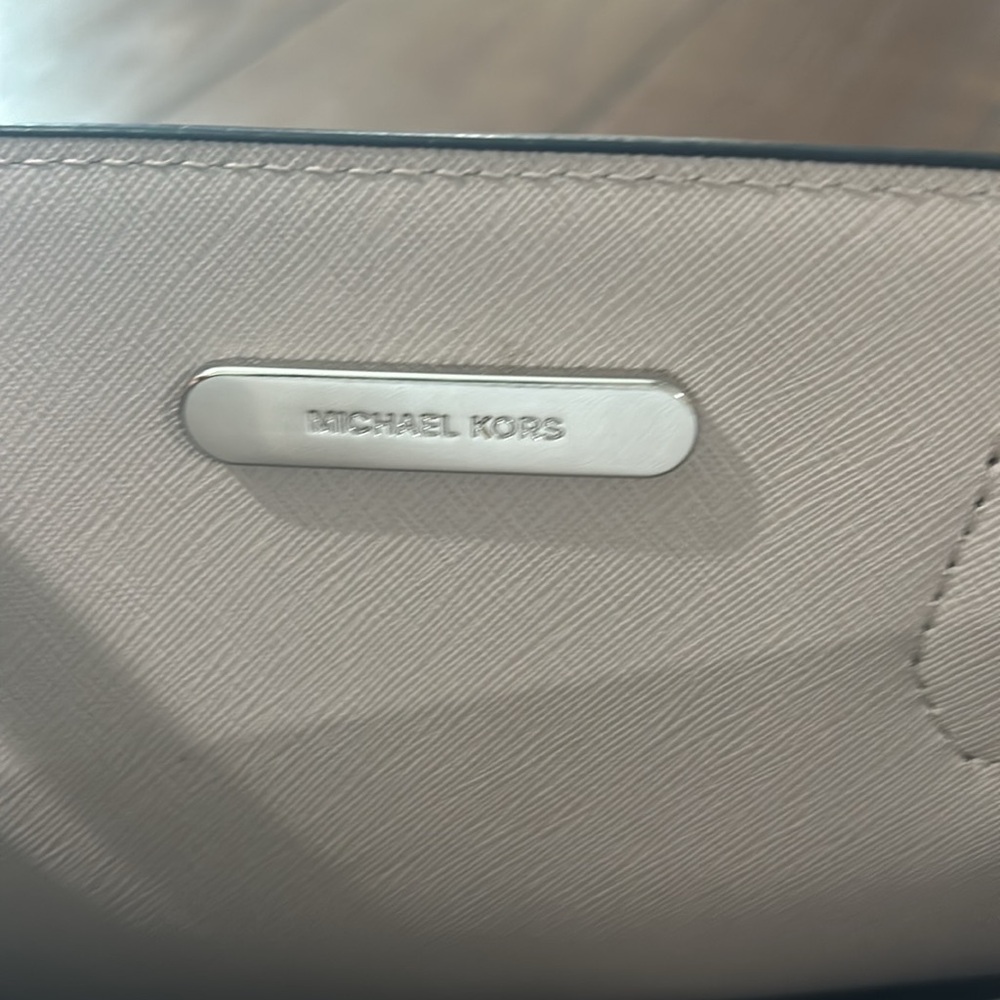 MICHAEL KORS - Picture 5 of 5